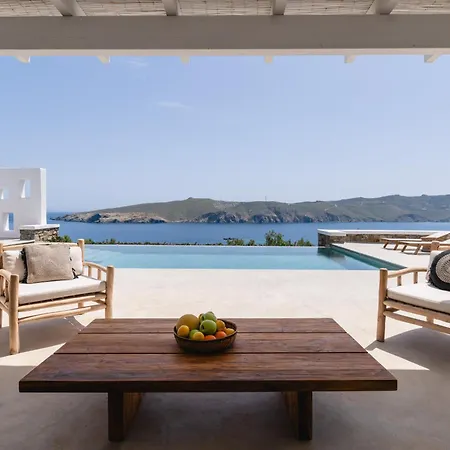 Villa Bohemian Blue - 7 Bdrm - In 200m - Mg