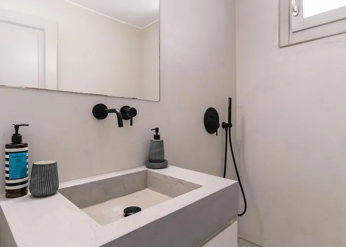 Villa Bohemian Blue - 7 Bdrm - In 200m - Mg *