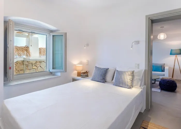 Vila Bohemian Blue - 7 Bdrm - In 200m - Mg Panormos (Mykonos)