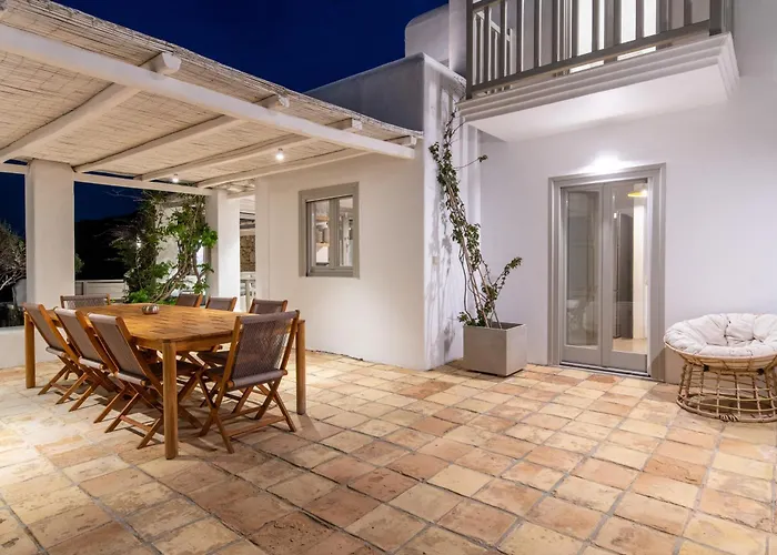 Vila Bohemian Blue - 7 Bdrm - In 200m - Mg