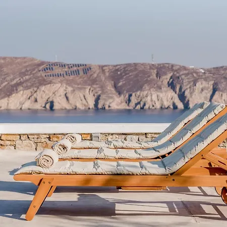 Willa Bohemian Blue - 7 Bdrm - In 200m - Mg *