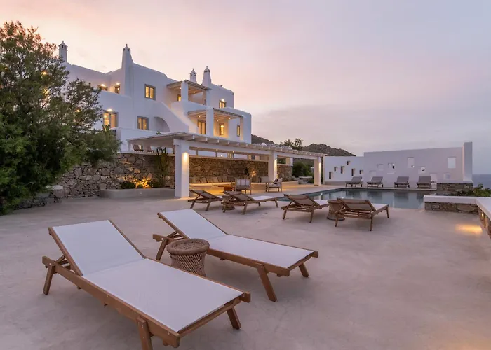 Villa Bohemian Blue - 7 Bdrm - In 200m - Mg