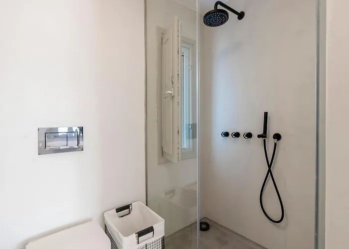 Villa Bohemian Blue - 7 Bdrm - In 200m - Mg Panormos (Mykonos)